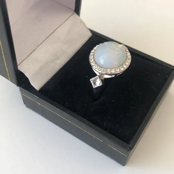 Vintage Women ring size 9 T#1 - Picture 2 of 9